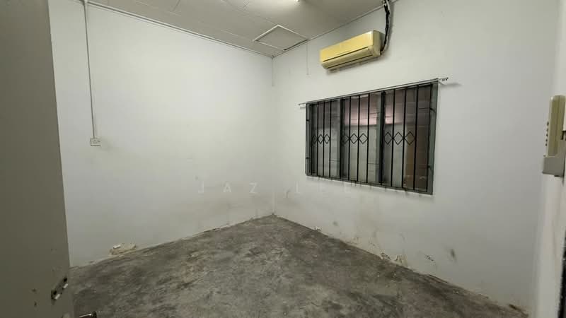 1-storey Terraced House for Sale in Taman Ungku Tun Aminah (Skudai) - Jaz Lee - PropertyGuru.com.my