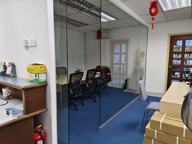 Shop / Office for Rent in Taman Molek (Johor Bahru) - Serene Lee - Interior - PropertyGuru.com.my