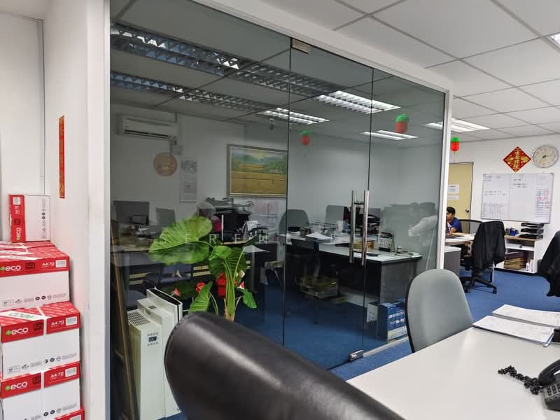 Shop / Office for Rent in Taman Molek (Johor Bahru) - Serene Lee - Interior - PropertyGuru.com.my