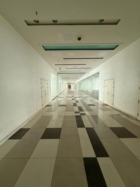 Retail Office untuk Dijual di Golden Triangle (KL City Centre) - Dexter Teo - Corridor - PropertyGuru.com.my