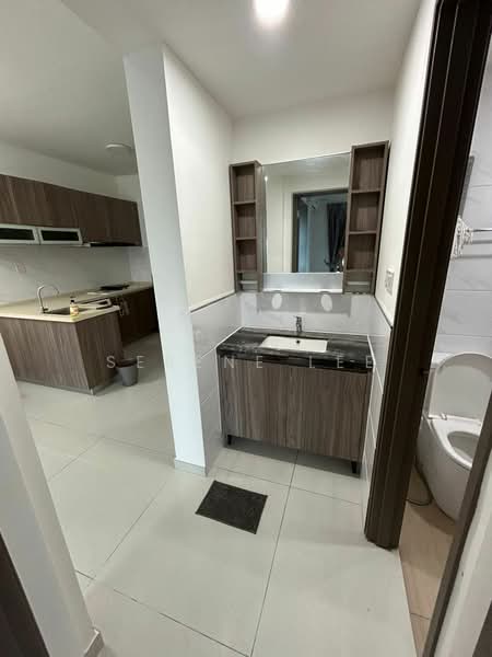 Servis Apartment untuk Dijual di Country Garden Central Park - Serene Lee - Kitchen - PropertyGuru.com.my