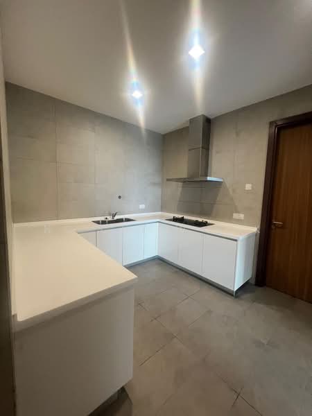 Condominium for Sale at Harrington Suites - Ng Chiew Yok - Kitchen - PropertyGuru.com.my