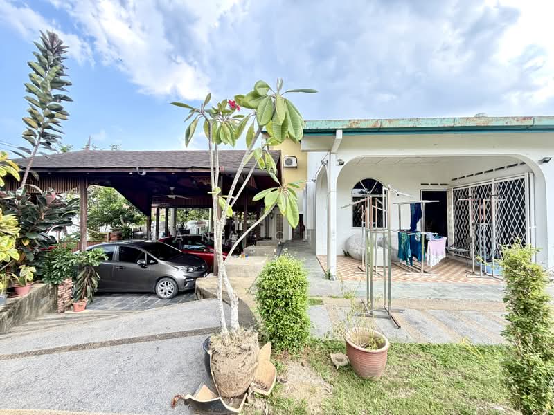 Bungalow for Sale in Seksyen 3 (Bangi) - Nana Cheah - PropertyGuru.com.my