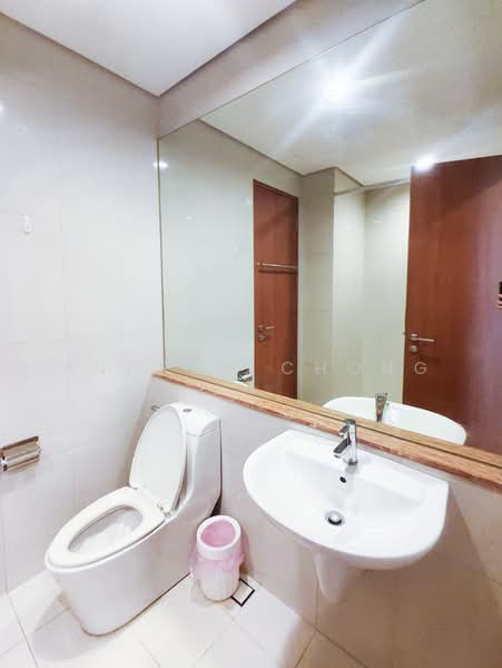Condominium for Rent at 8 Gurney (The Shore Condominium) - Andrew Chong - Bathroom - PropertyGuru.com.my