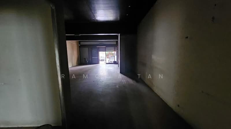 Kedai untuk Dijual di Taman Merdeka Permai (Batu Berendam) - Ramona Tan - Interior - PropertyGuru.com.my
