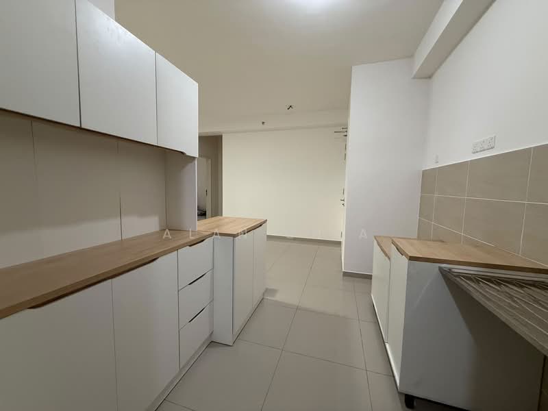 Kediaman Servis untuk Disewa di D'Clover Residences - Alan Chia - Kitchen - PropertyGuru.com.my