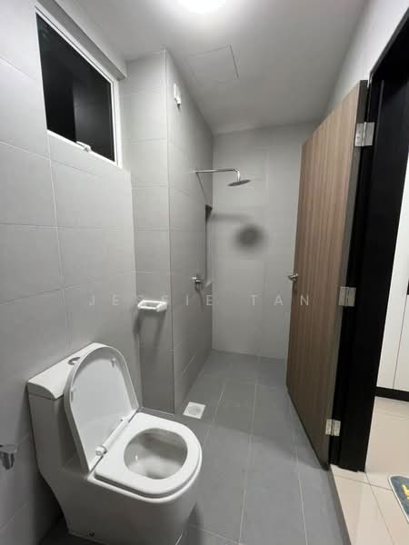 Servis Apartment untuk Disewa di TRELLIS RESIDENCES - Jessie Tan - Bathroom - PropertyGuru.com.my