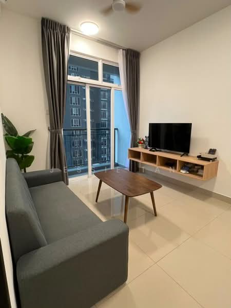Servis Apartment untuk Disewa di TRELLIS RESIDENCES - Jessie Tan - Living Room - PropertyGuru.com.my