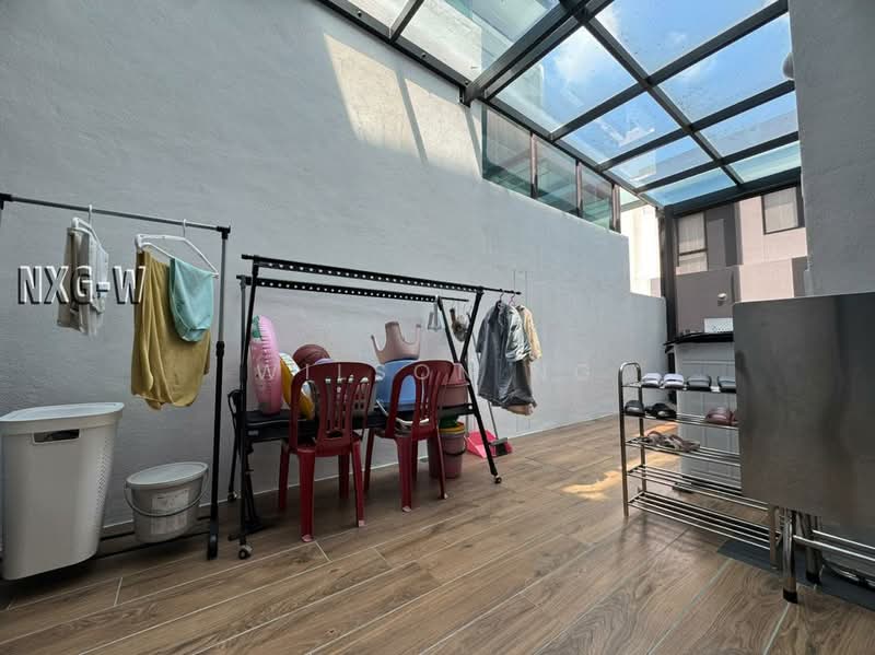 Rumah Teres 2-Tingkat untuk Dijual di Setia Alam (Selangor) - Wilson Ng - Balcony - PropertyGuru.com.my