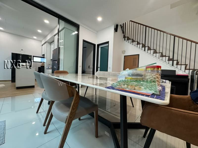 Rumah Teres 2-Tingkat untuk Dijual di Setia Alam (Selangor) - Wilson Ng - Kitchen - PropertyGuru.com.my