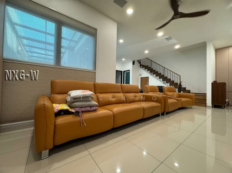 Rumah Teres 2-Tingkat untuk Dijual di Setia Alam (Selangor) - Wilson Ng - Living Room - PropertyGuru.com.my