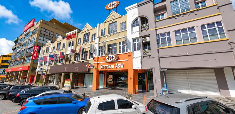 Shop for Rent in Taipan Business Centre (Subang Jaya) - Esther Tan - Exterior - PropertyGuru.com.my
