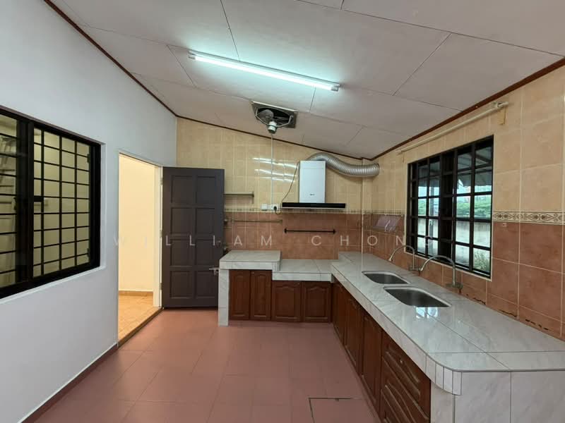 1-storey Terraced House for Sale in Taman Saujana Indah (Bukit Katil) - William Chong - Kitchen - PropertyGuru.com.my