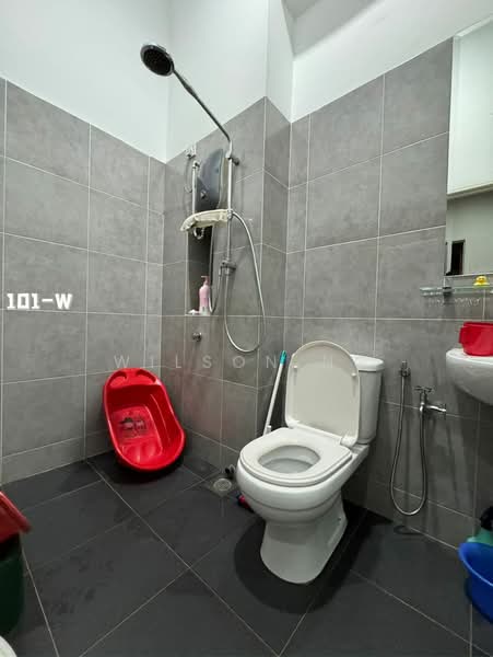 Rumah Berkembar untuk Dijual di Taman Aman Perdana (Kapar) - Wilson Ng - Bathroom - PropertyGuru.com.my