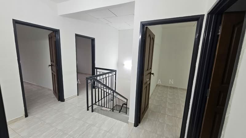2-storey Terraced House for Sale in Taman Cheng Baru (Cheng) - Ramona Tan - Interior - PropertyGuru.com.my