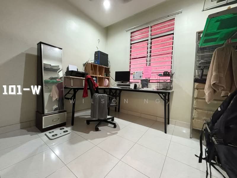 Semi-Detached House for Sale in Taman Aman Perdana (Kapar) - Wilson Ng - Study - PropertyGuru.com.my