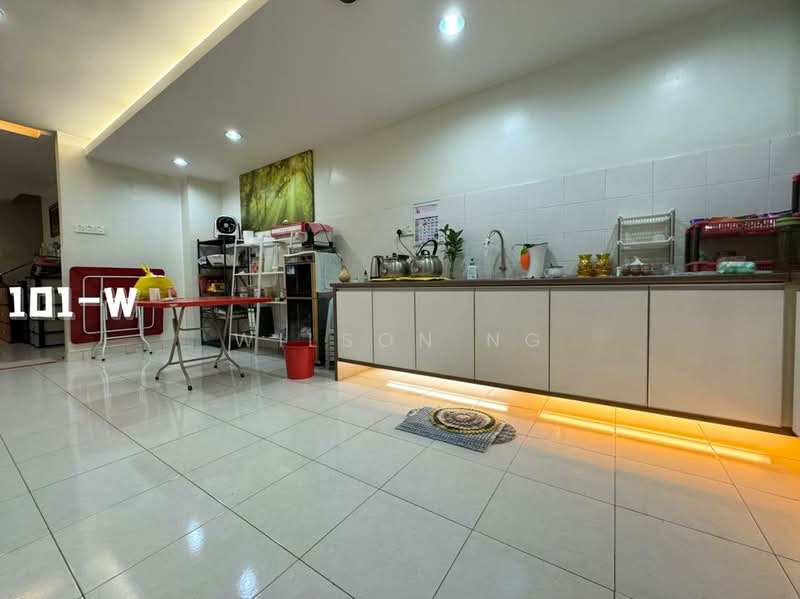 Semi-Detached House for Sale in Taman Aman Perdana (Kapar) - Wilson Ng - Kitchen - PropertyGuru.com.my