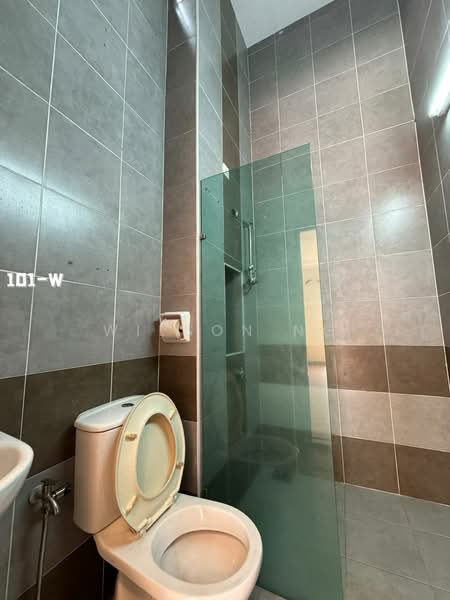 Rumah Berkembar untuk Dijual di Taman Aman Perdana (Kapar) - Wilson Ng - Bathroom - PropertyGuru.com.my