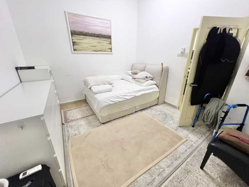 Rumah Banglo untuk Dijual di Bandar Putra Permai (Seri Kembangan) - Zul Arif - Bedroom - PropertyGuru.com.my