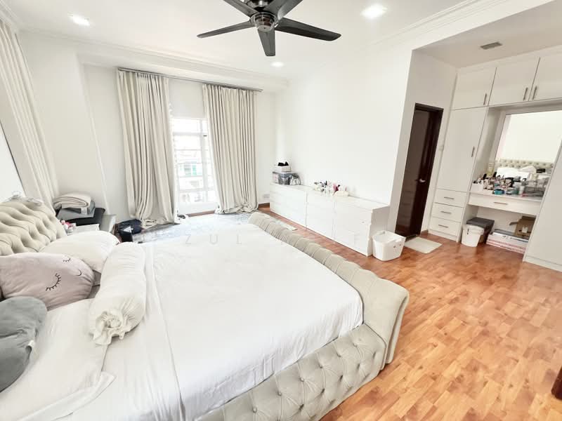 Rumah Banglo untuk Dijual di Bandar Putra Permai (Seri Kembangan) - Zul Arif - Bedroom - PropertyGuru.com.my