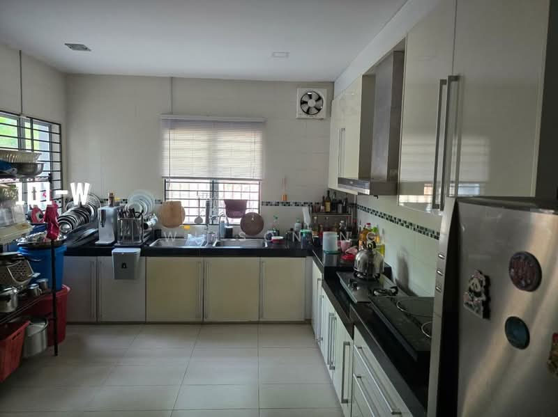 Rumah Berkembar untuk Dijual di Taman Aman Perdana (Kapar) - Wilson Ng - Kitchen - PropertyGuru.com.my