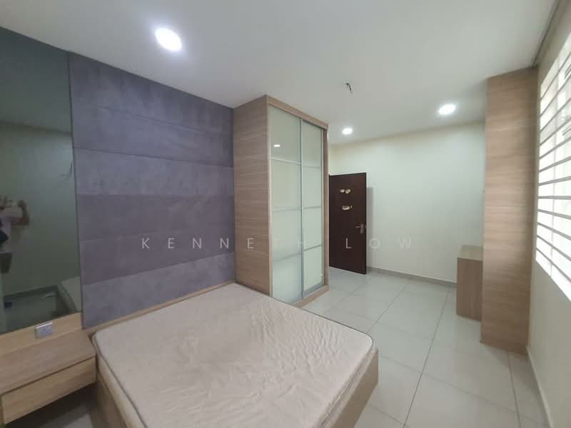 Rumah Teres 2.5 Tingkat untuk Dijual di Taman Dutamas (Cheras) - Kenneth Low - Bedroom - PropertyGuru.com.my