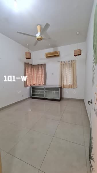 Rumah Berkembar untuk Dijual di Taman Aman Perdana (Kapar) - Wilson Ng - Living Room - PropertyGuru.com.my