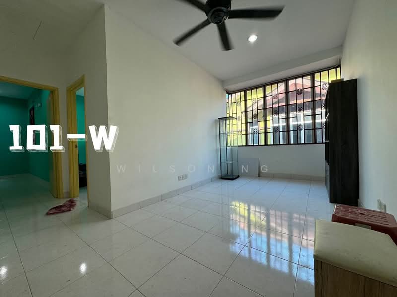 Rumah Berkembar untuk Dijual di Taman Aman Perdana (Kapar) - Wilson Ng - Living Room - PropertyGuru.com.my