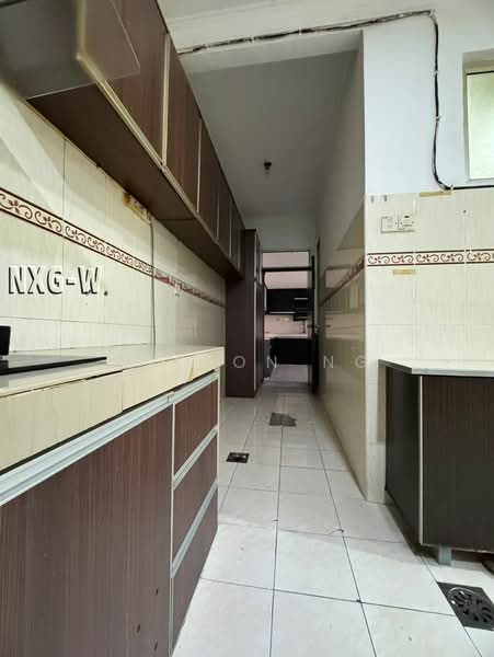 Rumah Berkembar untuk Dijual di Taman Aman Perdana (Kapar) - Wilson Ng - Kitchen - PropertyGuru.com.my