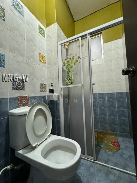 Rumah Berkembar untuk Dijual di Taman Aman Perdana (Kapar) - Wilson Ng - Bathroom - PropertyGuru.com.my