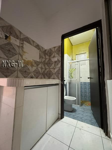 Rumah Berkembar untuk Dijual di Taman Aman Perdana (Kapar) - Wilson Ng - Bathroom - PropertyGuru.com.my