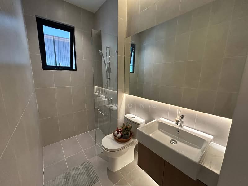 Service Residence for Sale at Laverra Residences - TL Wong - Bathroom - PropertyGuru.com.my