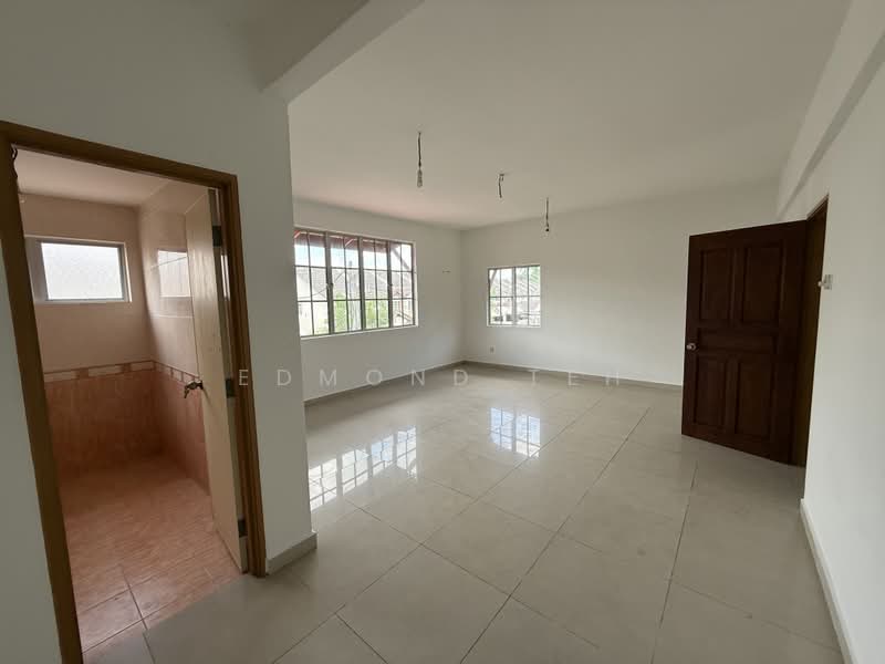 Rumah Berkembar untuk Dijual di Taman Minang Ria (Cheras) - Edmond Teh - Interior - PropertyGuru.com.my
