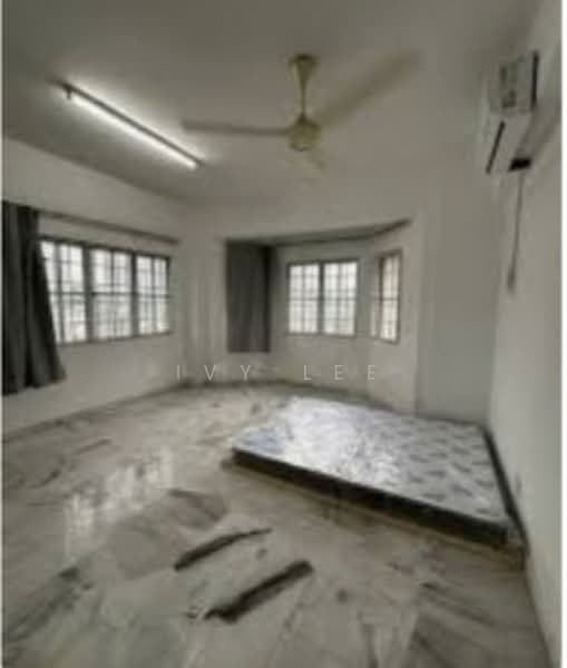 Kondominium untuk Dijual di Meadow Park 3 - Ivy Lee - PropertyGuru.com.my