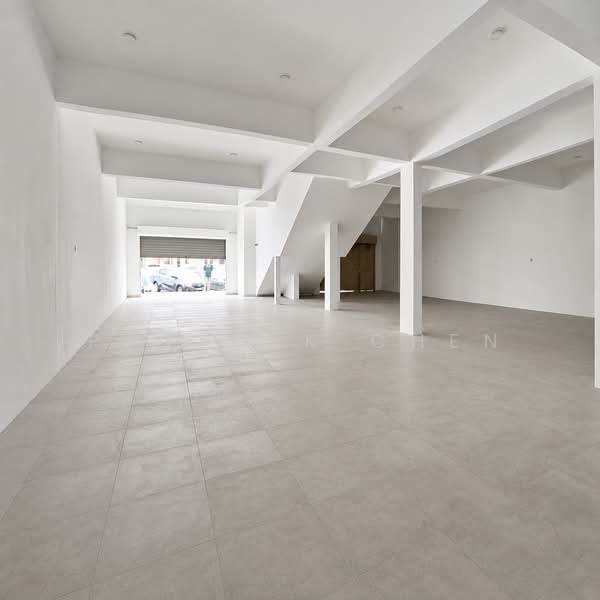 Shop for Rent in TTDI Jaya (Shah Alam) - Patrick Chen - Interior - PropertyGuru.com.my