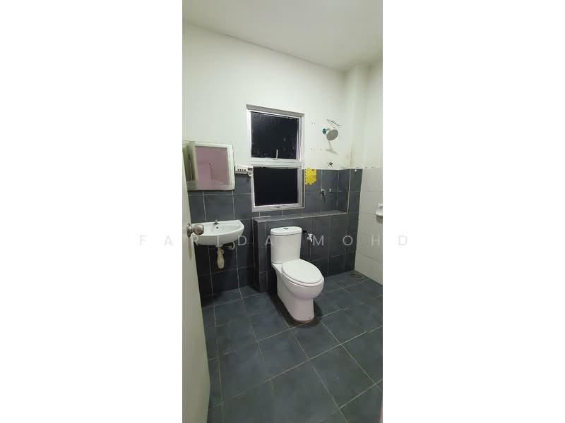 Semi-Detached House for Sale in Shah Alam (Selangor) - Farida Mohd - PropertyGuru.com.my
