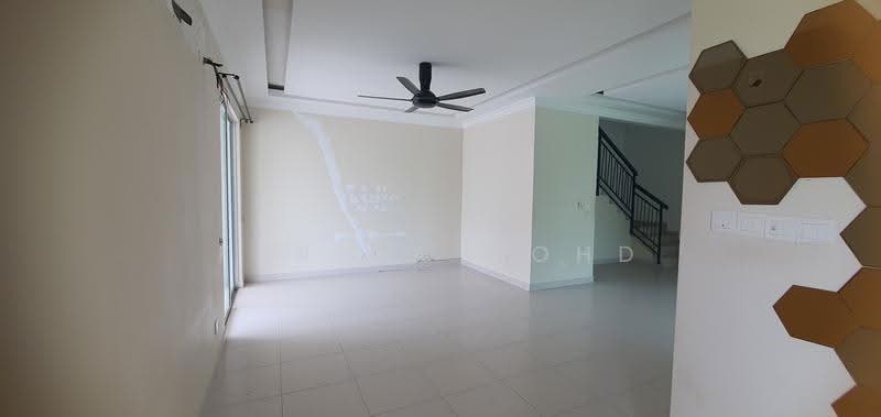 Semi-Detached House for Sale in Shah Alam (Selangor) - Farida Mohd - PropertyGuru.com.my