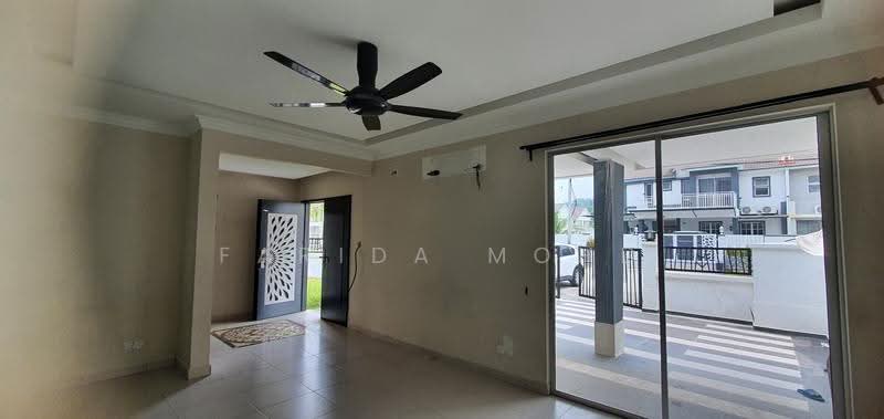 Semi-Detached House for Sale in Shah Alam (Selangor) - Farida Mohd - PropertyGuru.com.my