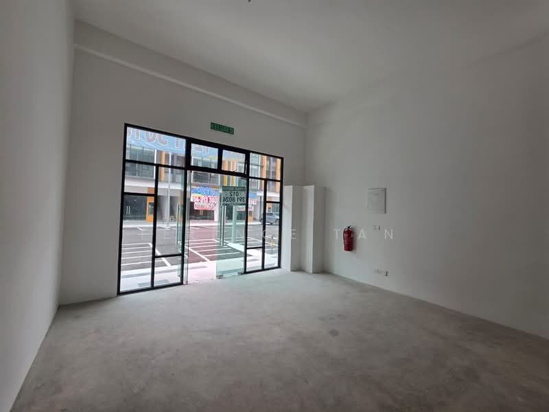 Shop / Office for Rent in Bandar Baru Permas Jaya (Permas Jaya) - Terence Tan - Entrance - PropertyGuru.com.my