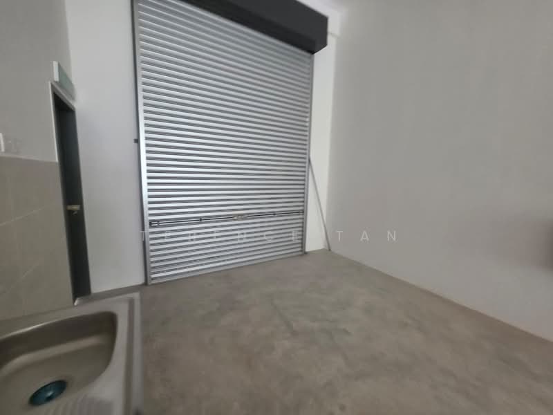 Shop / Office for Rent in Bandar Baru Permas Jaya (Permas Jaya) - Terence Tan - Interior - PropertyGuru.com.my
