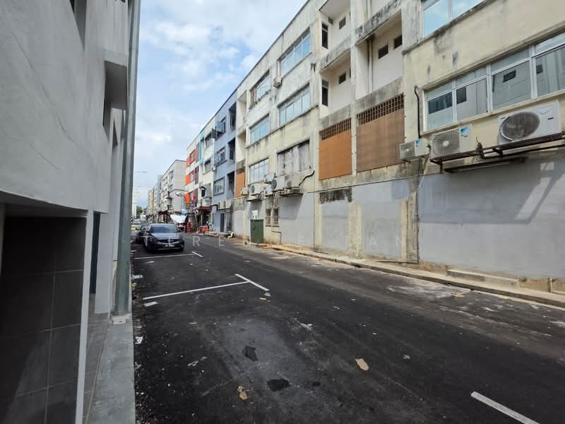 Shop / Office for Rent in Bandar Baru Permas Jaya (Permas Jaya) - Terence Tan - Exterior - PropertyGuru.com.my