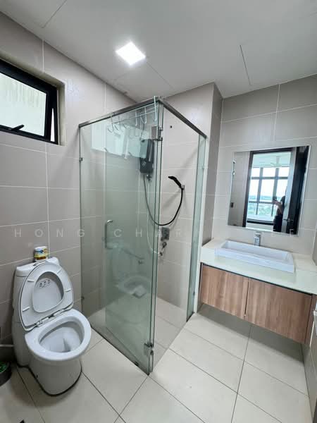 Servis Apartment untuk Disewa di Green Haven - Hong Charng Lee - Bathroom - PropertyGuru.com.my
