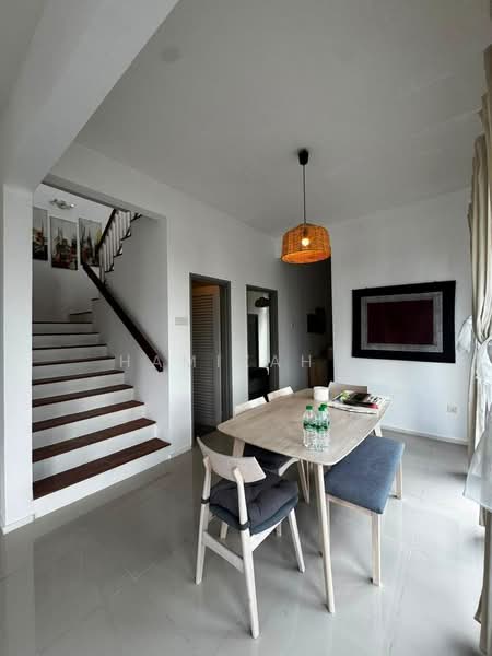 2-storey Terraced House for Rent in Sungai Long (Bandar Sungai Long) - Hamizah . - Dining Room - PropertyGuru.com.my