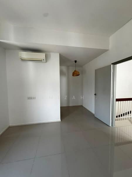 2-storey Terraced House for Rent in Sungai Long (Bandar Sungai Long) - Hamizah . - PropertyGuru.com.my