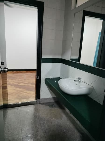 Condominium for Rent at Armanee Terrace - Simon Hoe - Bathroom - PropertyGuru.com.my