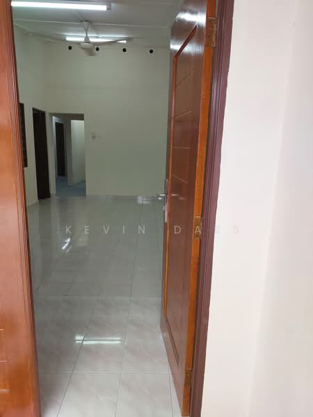 1-storey Terraced House for Rent in Seksyen 8 (Petaling Jaya) - Kevin Dass - Interior - PropertyGuru.com.my