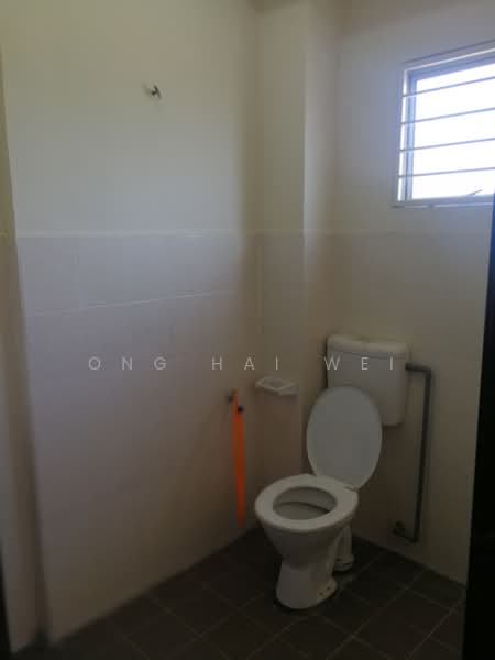 Rumah Teres 2 Tingkat untuk Disewa di Rawang (Selangor) - Ong Hai Wei - Bathroom - PropertyGuru.com.my