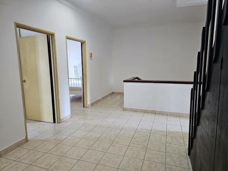 Rumah Teres 2-Tingkat untuk Dijual di Bukit Jelutong (Shah Alam) - Nur Alia Omar - Interior - PropertyGuru.com.my