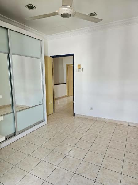 Rumah Teres 2-Tingkat untuk Dijual di Bukit Jelutong (Shah Alam) - Nur Alia Omar - Interior - PropertyGuru.com.my