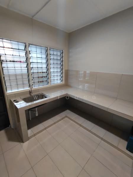 1-storey Terraced House for Sale in Taman Kajang Utama (Kajang) - WK Foong - Kitchen - PropertyGuru.com.my